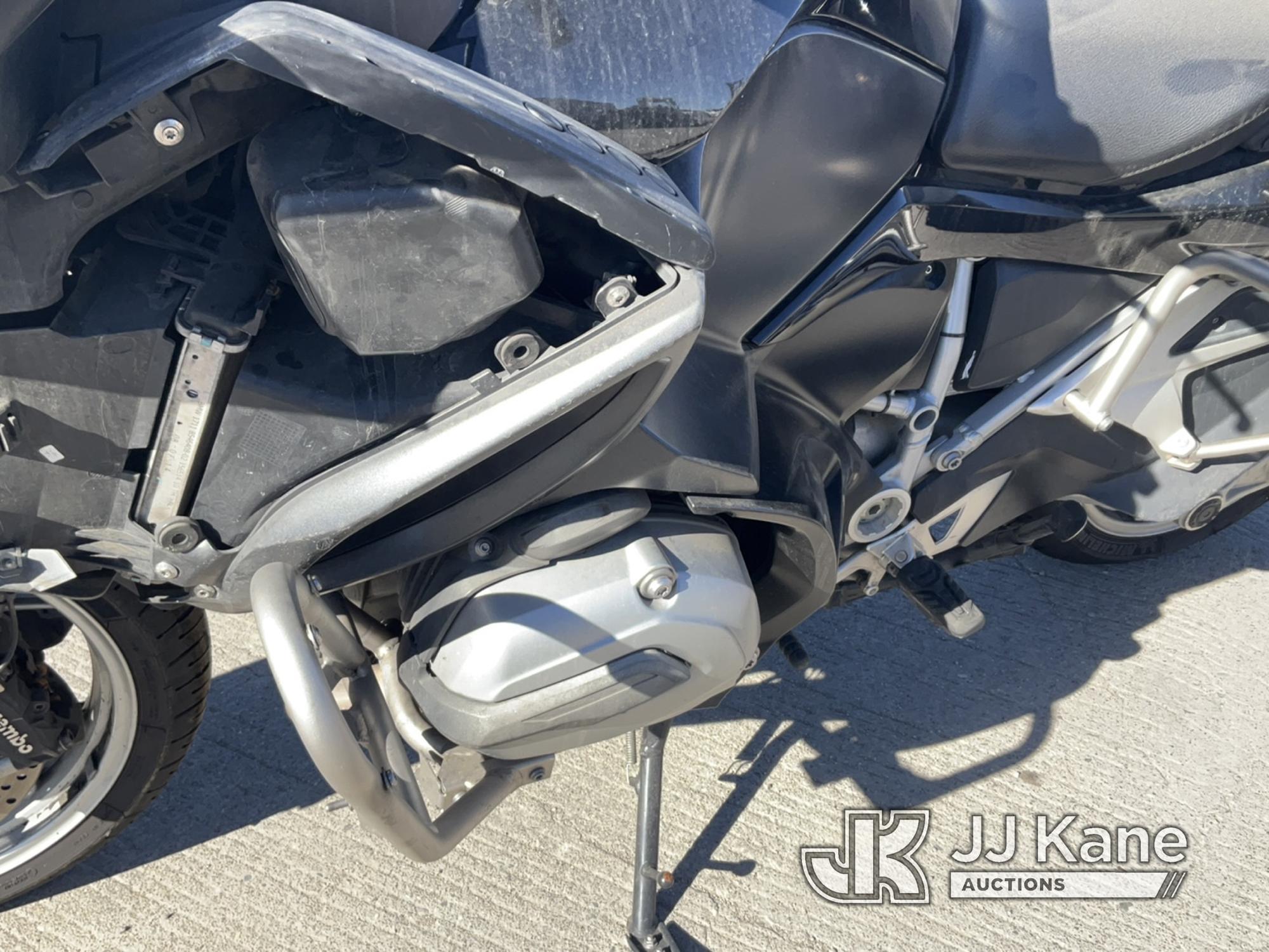 (Dixon, CA) 2015 BMW R1200RT Motorcycle Not Running, Does Not Start