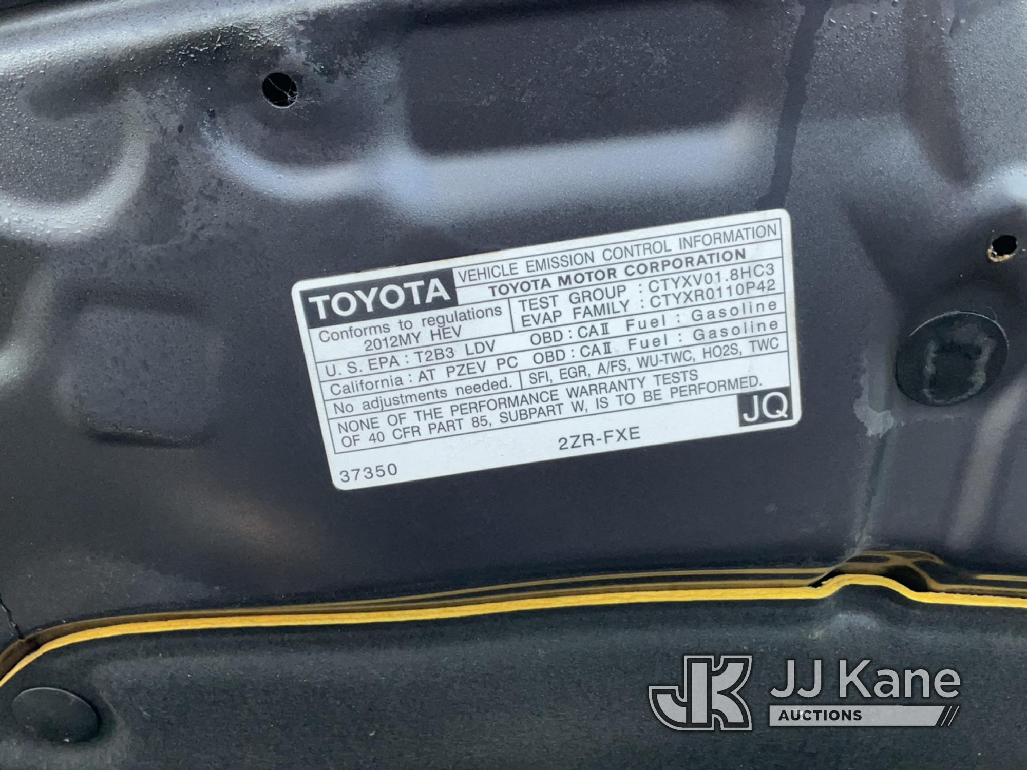 (Dixon, CA) 2012 Toyota Prius 4-Door Hybrid Sedan Runs & moves