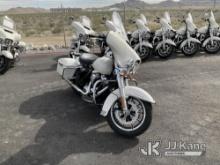 2018 Harley-Davidson FLHTP Police Missing Mirrors Runs & Moves