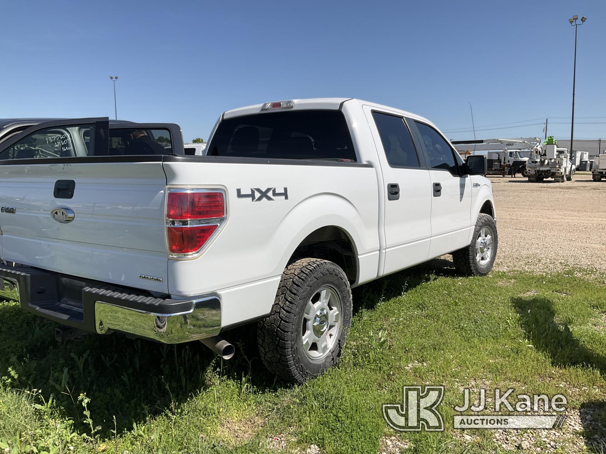 (Waxahachie, TX) 2014 Ford F150 4x4 Crew-Cab Pickup Truck Not Running, Condition Unknown