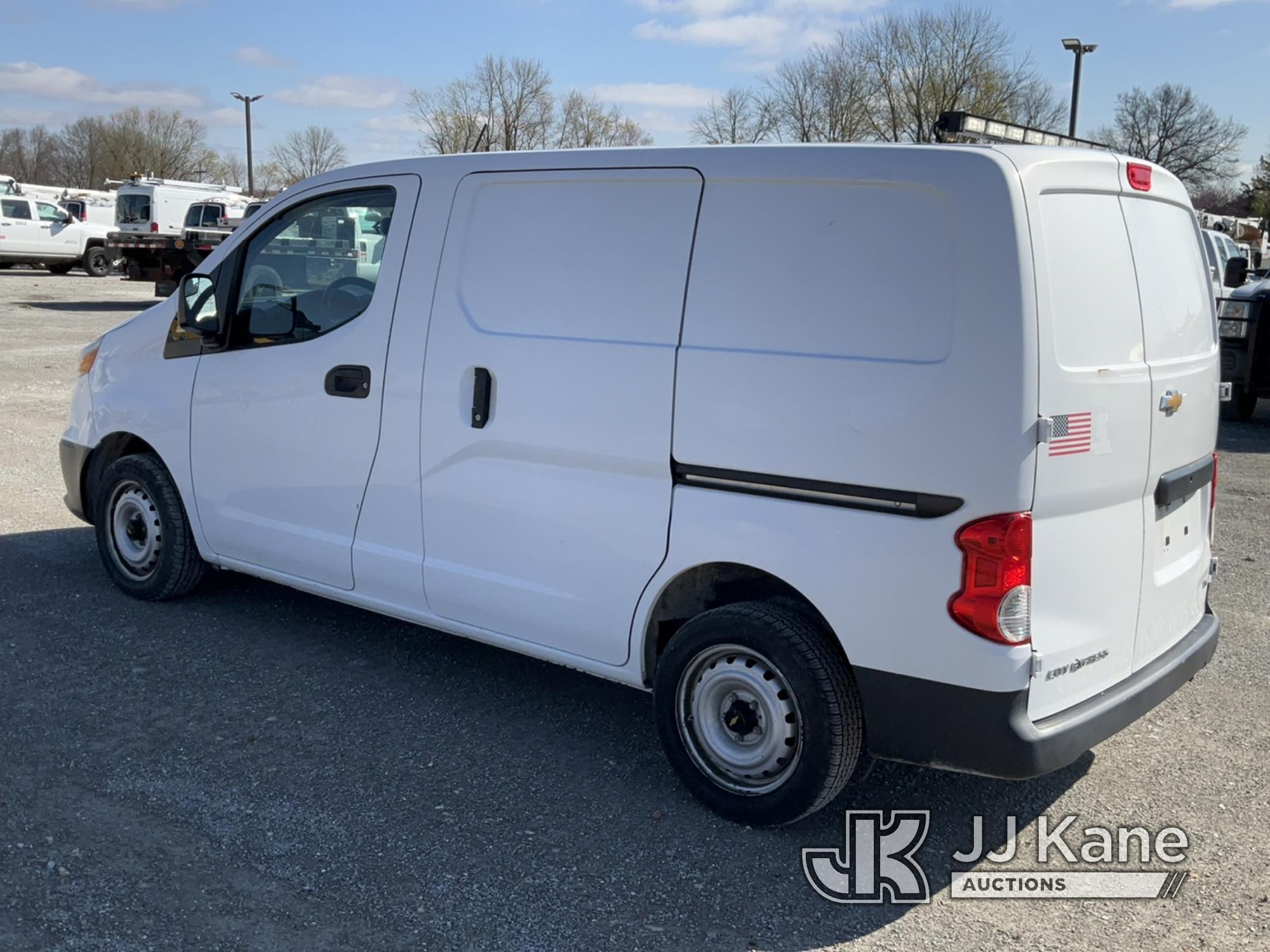 (Hawk Point, MO) 2015 Chevrolet City Express Cargo Van Runs & Moves) (Check Engine Light On, Chip in