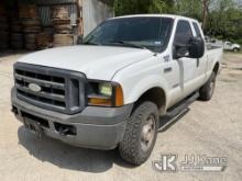 2006 Ford F250 4x4 Extended-Cab Pickup Truck Runs & Moves) (Jump To Start