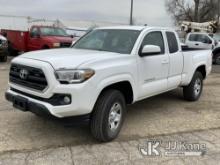 2016 Toyota Tacoma 4x4 Extended-Cab Pickup Truck Runs & Moves) (Jump to Start