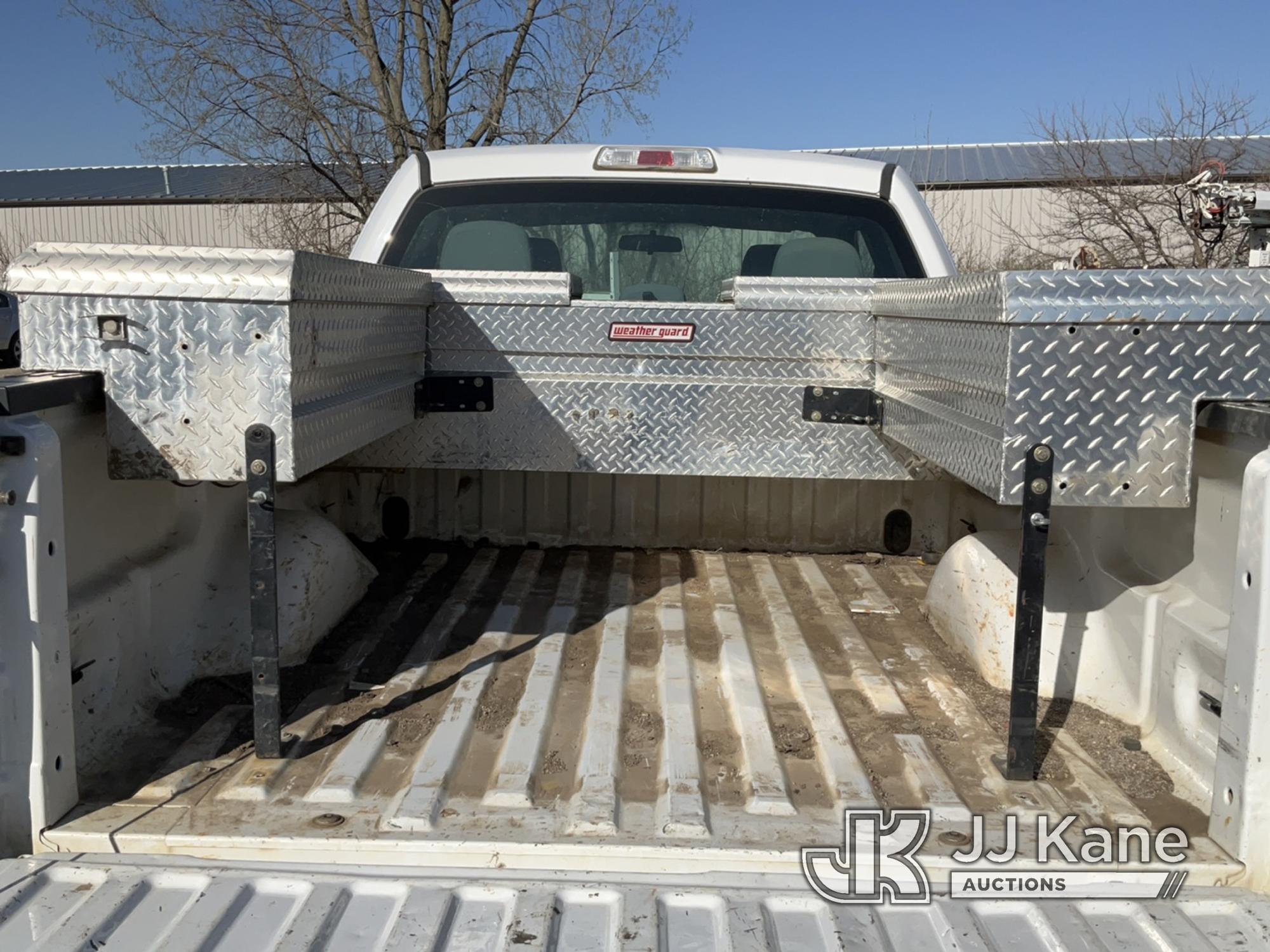 (Des Moines, IA) 2013 Ford F150 4x4 Extended-Cab Pickup Truck Runs & Moves