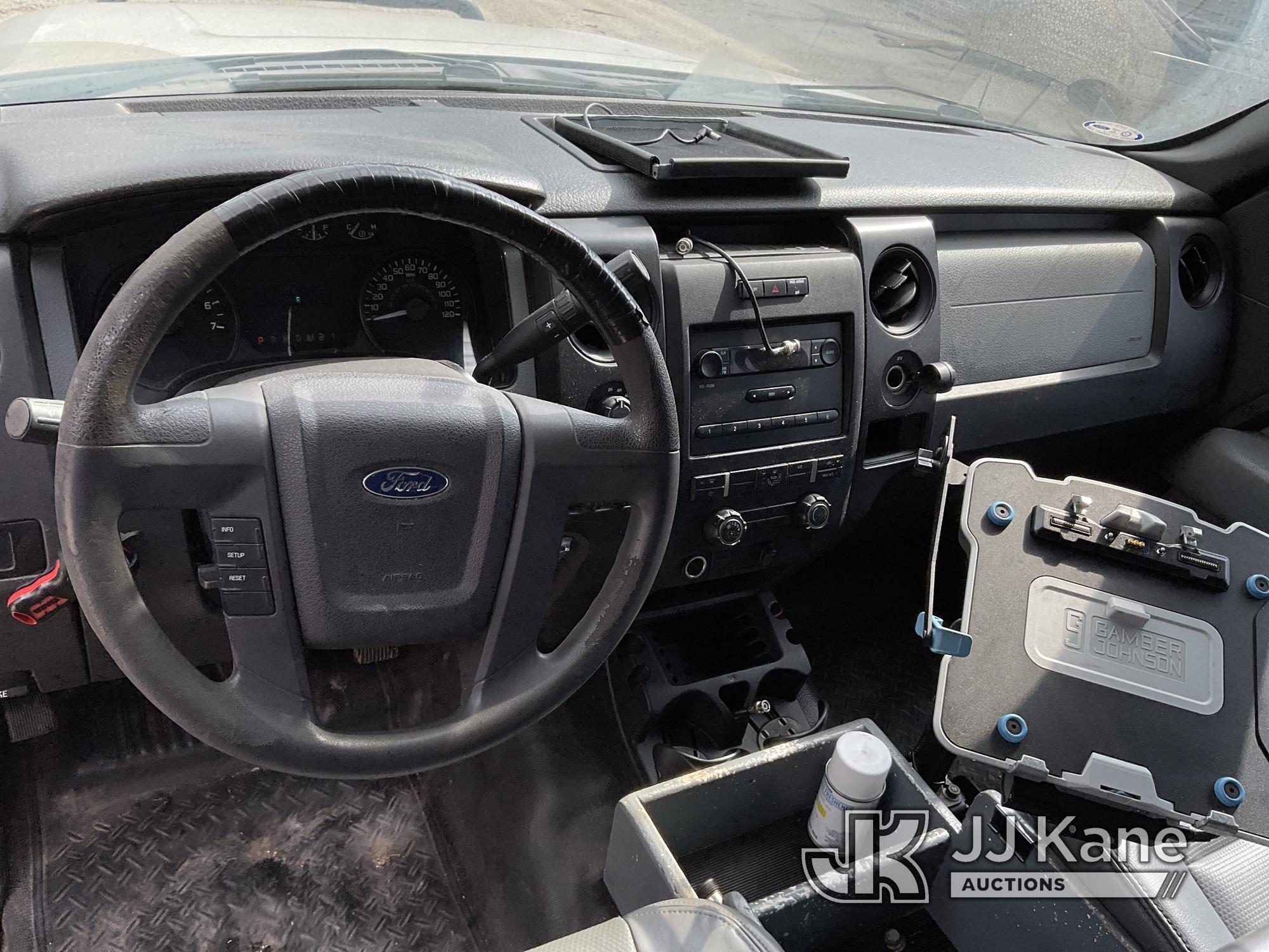 (San Antonio, TX) 2011 Ford F150 4x4 Crew-Cab Pickup Truck Runs & Moves)