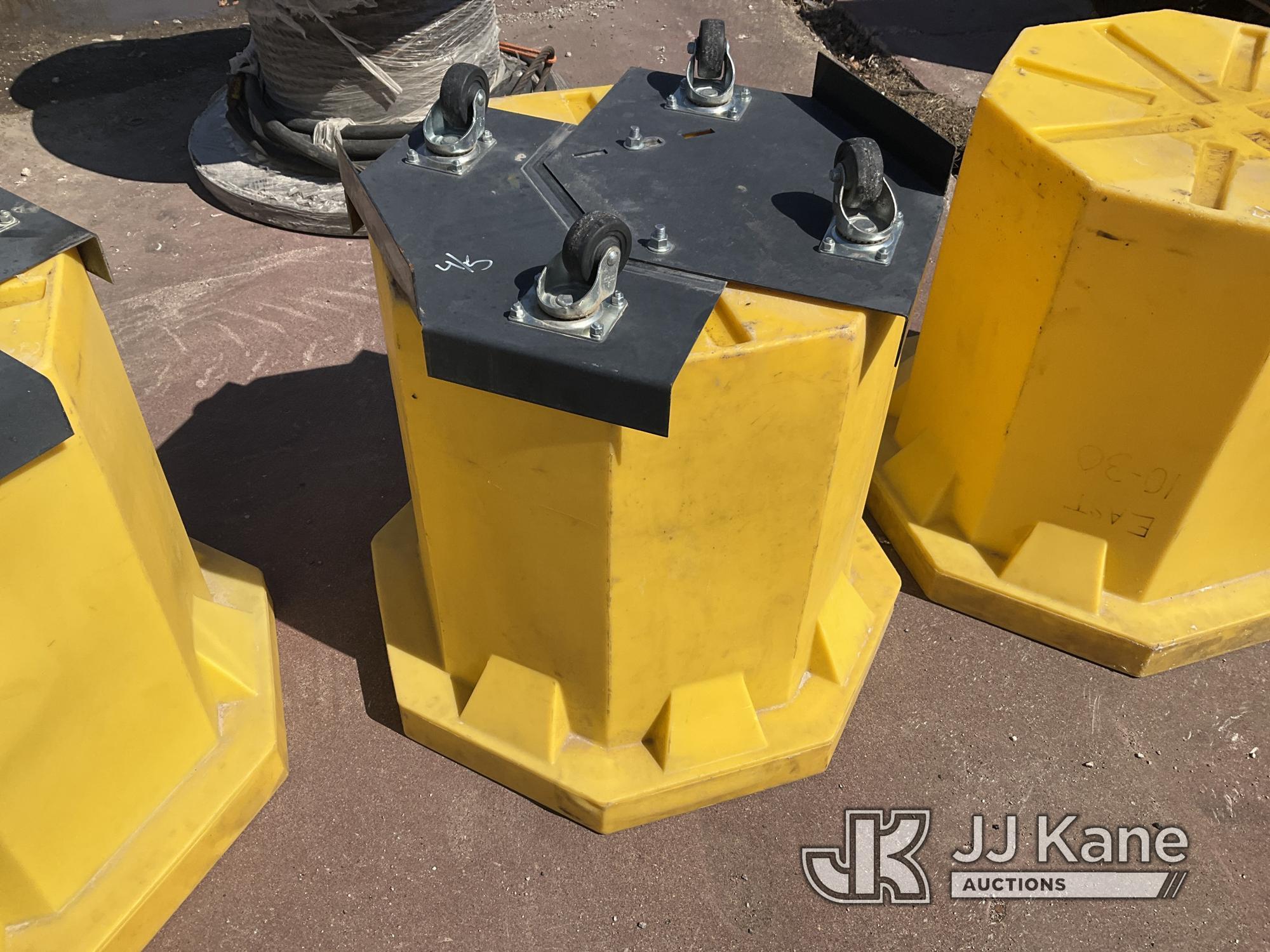 (Kansas City, MO) (5) Ultra Tech Spill Containment Buckets W/ Cart NOTE: This unit is being sold AS