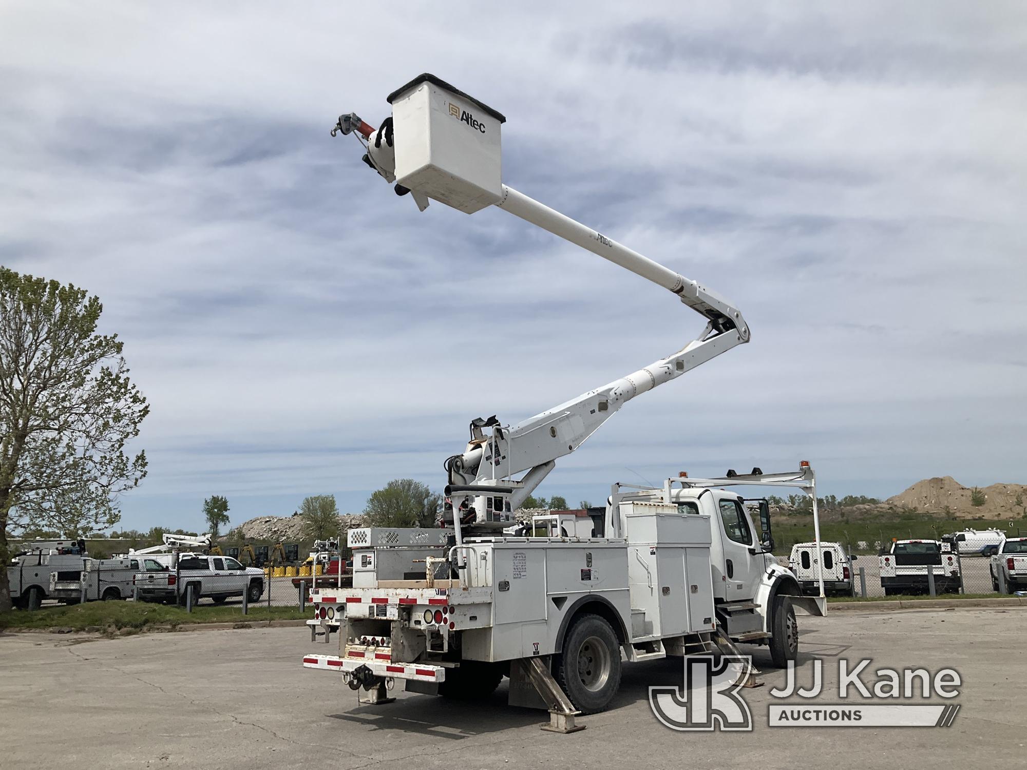 (Kansas City, MO) Altec AA755-MH, Material Handling Bucket Truck rear mounted on 2013 Freightliner M
