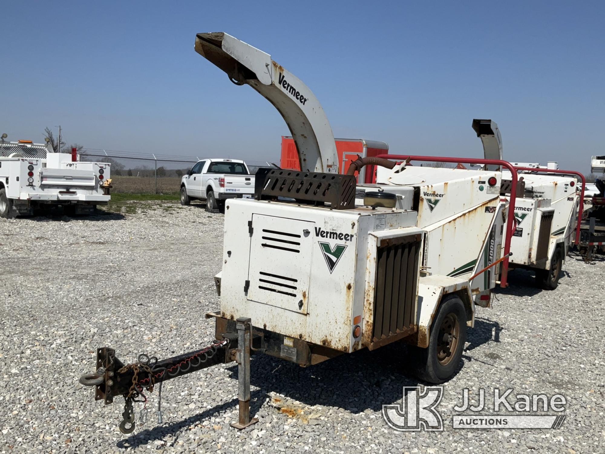 (Hawk Point, MO) 2014 Vermeer BC1000XL Chipper (12in Drum) No Title) (Runs & Operates) (Jump to Star