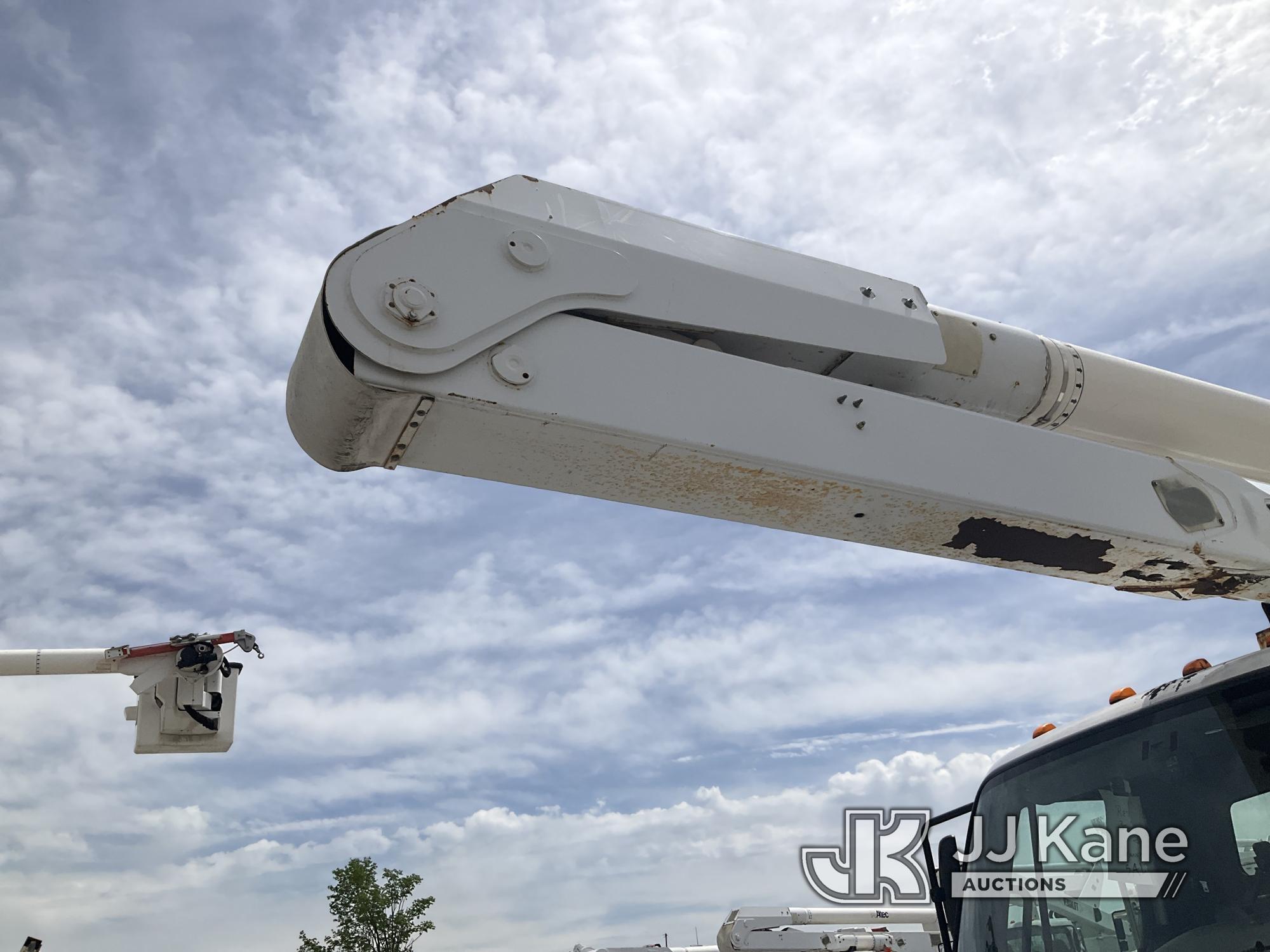 (Kansas City, MO) Altec AA755-MH, Material Handling Bucket Truck rear mounted on 2014 Freightliner M