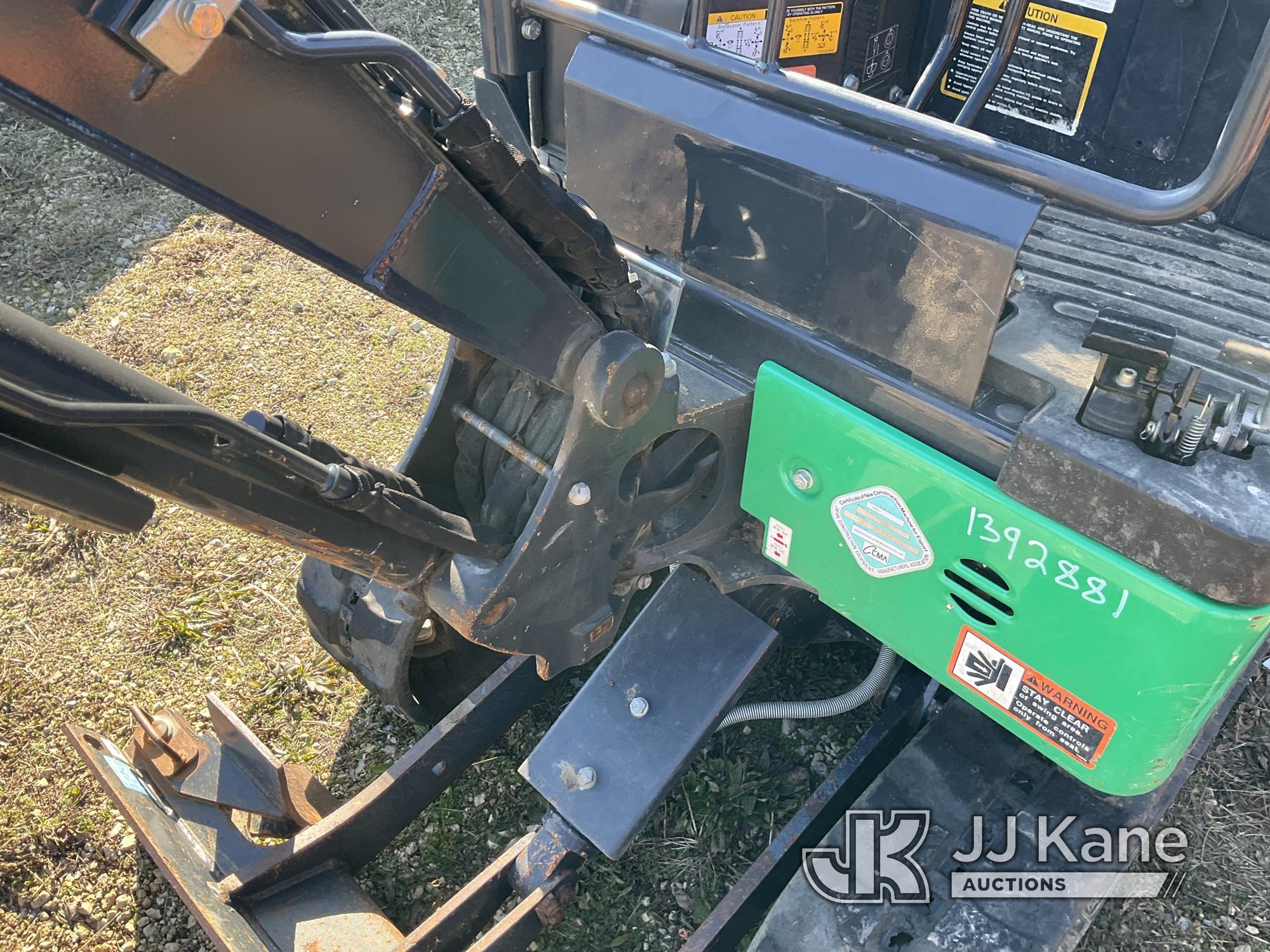 (South Beloit, IL) 2018 John Deere 17G Mini Hydraulic Excavator Runs, Moves, Operates