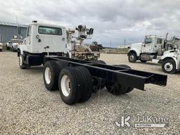 (Tipton, MO) 1999 International 2574 T/A Cab & Chassis Runs and Moves (Crack in Windshield)