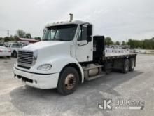 2005 Freightliner Columbia 112 T/A Flatbed Truck Runs and Moves.