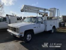 LIFT-ALL LAH30FB, Bucket Truck mounted behind cab on 1985 GMC K3500 4X4 Service Truck Runs & Moves) 