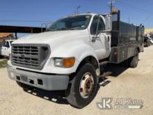 2002 Ford F750 Lube Truck Runs and Moves