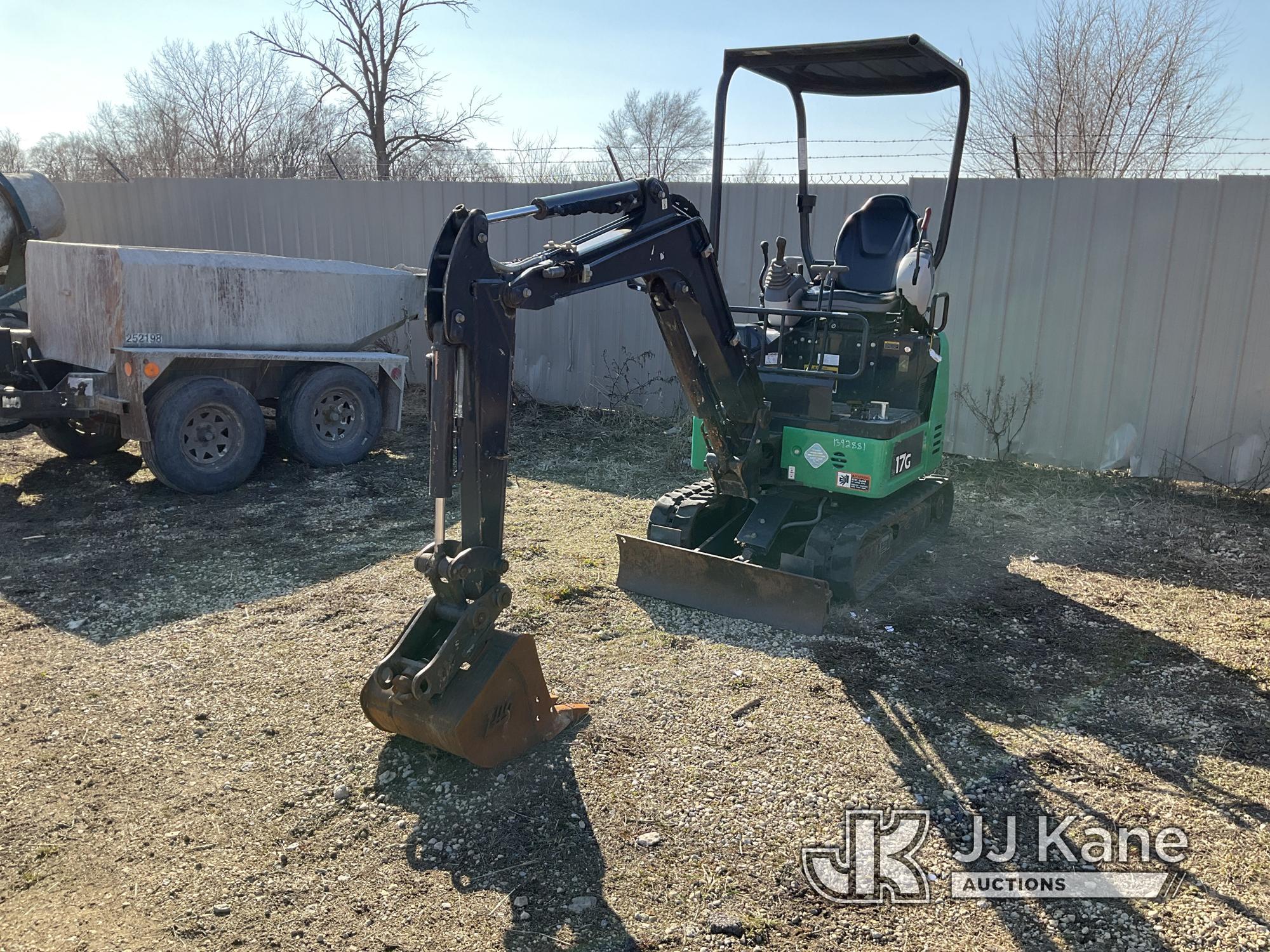 (South Beloit, IL) 2018 John Deere 17G Mini Hydraulic Excavator Runs, Moves, Operates