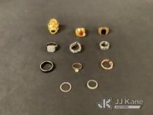 (Jurupa Valley, CA) Rings | possibly costume jewelry | authenticity unknown (Used) NOTE: This unit i