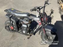 Monster Moto Gas Powered Mini Bike (Used) NOTE: This unit is being sold AS IS/WHERE IS via Timed Auc