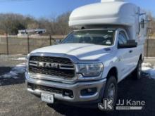 2022 RAM 2500 4x4 Pickup Truck Runs & Moves, Body Damage, Low Fuel) (Inspection and Removal BY APPOI