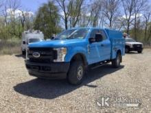 2017 Ford F250 4x4 Extended-Cab Enclosed Service Truck Runs & Moves, TPS Light On, Rust Damage
