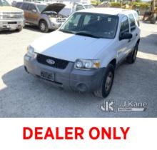 2007 Ford Escape Sport Utility Vehicle Runs & Moves, Paint Damage , Bad Transmission, Must Be Towed