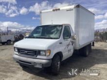 2003 Ford E350 Cutaway Van Body Truck Runs & Moves) (Small Crack Passenger Side of Front Windshield