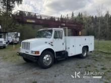 Wilkie 60, Ladder Truck rear mounted on 2001 International 4700 Utility Truck Not Running, Condition