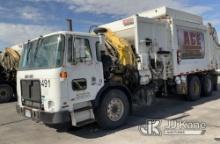 2009 Autocar Xpeditor T/A Side Load Garbage/Compactor Truck Runs & Moves