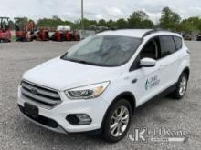 2017 Ford Escape 4x4 4-Door Sport Utility Vehicle Runs & Moves) (Check Engine Light On, Seller Notes
