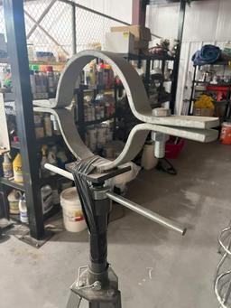 (1) ADJUSTABLE HEIGHT TRIPOD PIPE STAND & (2) MISC. PIPE STANDS