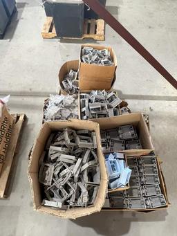 PALLET OF ASSORTED; SINGLE & DOUBLE GANG ELECTRICAL BOXES & ASSORTED ELECTRICAL COVER PLATES