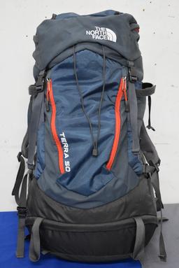 NORTH FACE BACK PACK! 1-10