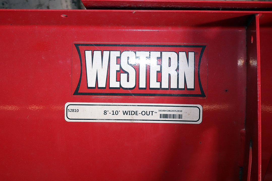 Western Wideout Ultra Finish 8'-10' Snow Plow