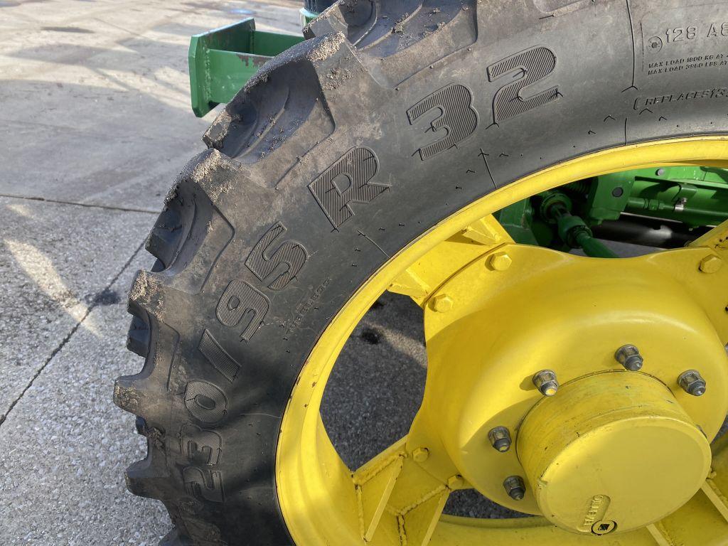 JOHN DEERE 5045E TRACTOR, 4WD, 3PT, PTO, 3-REMOTES, CANOPY, 230-95R48 REAR TIRES, 230-95R32 FRONT TI