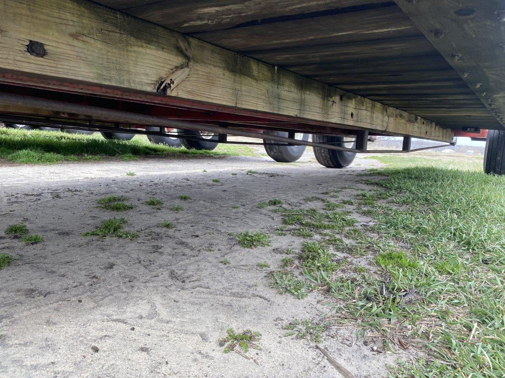 FLATBED WAGON, 15' X 8', KNOWLES 13-TON RUNNING GEAR