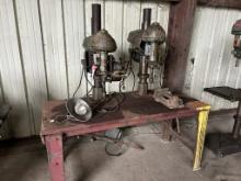 DRILL STATION WITH (2) WALKER TURNER DRILL PRESSES MOUNTED ON TABLE, ONE HAS POWER FEED, 1-HP MOTORS, 440V, (1) VISE