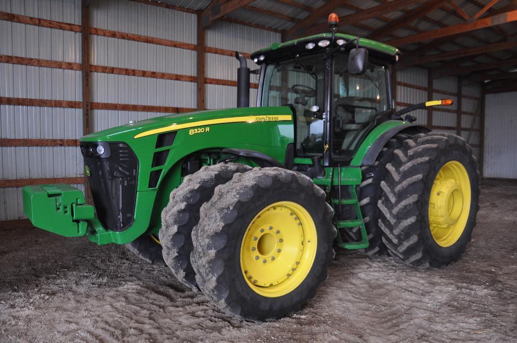 '10 JD 8320R MFWD tractor