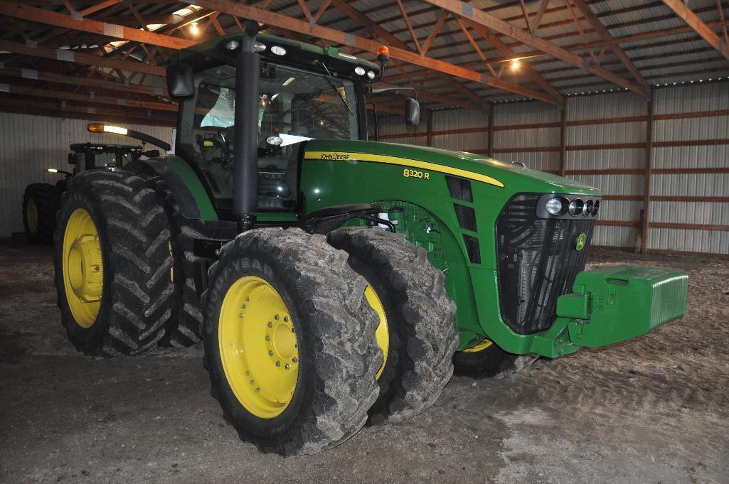 '10 JD 8320R MFWD tractor