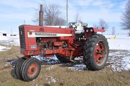 IH 656 gas tractor