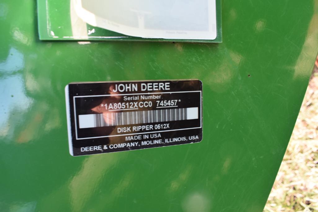 2012 John Deere 512 9-shank disc-ripper