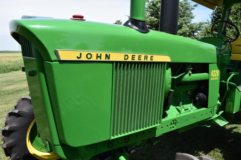 1972 John Deere 4320 FWA tractor