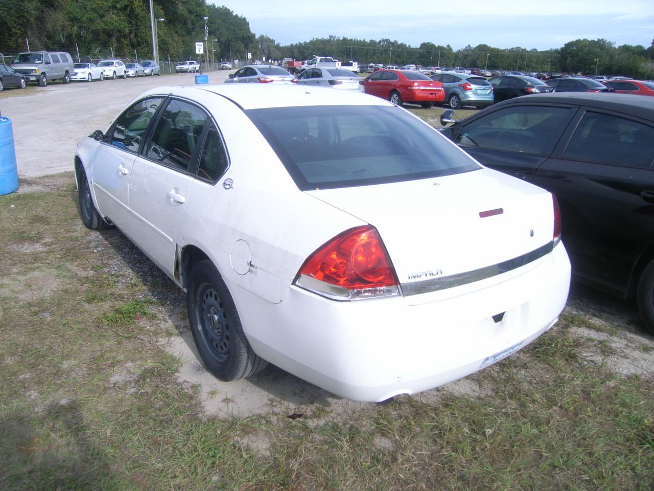 1-06110 (Cars-Sedan 4D)  Seller:Pinellas County Sheriff-s Ofc 2007 CHEV IMPALA