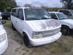 2-05120 (Cars-Van 3D)  Seller:Hillsborough County Sheriff-s 2000 CHEV ASTRO