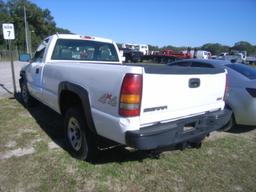 1-07110 (Trucks-Pickup 2D)  Seller:Private/Dealer 2003 GMC 1500