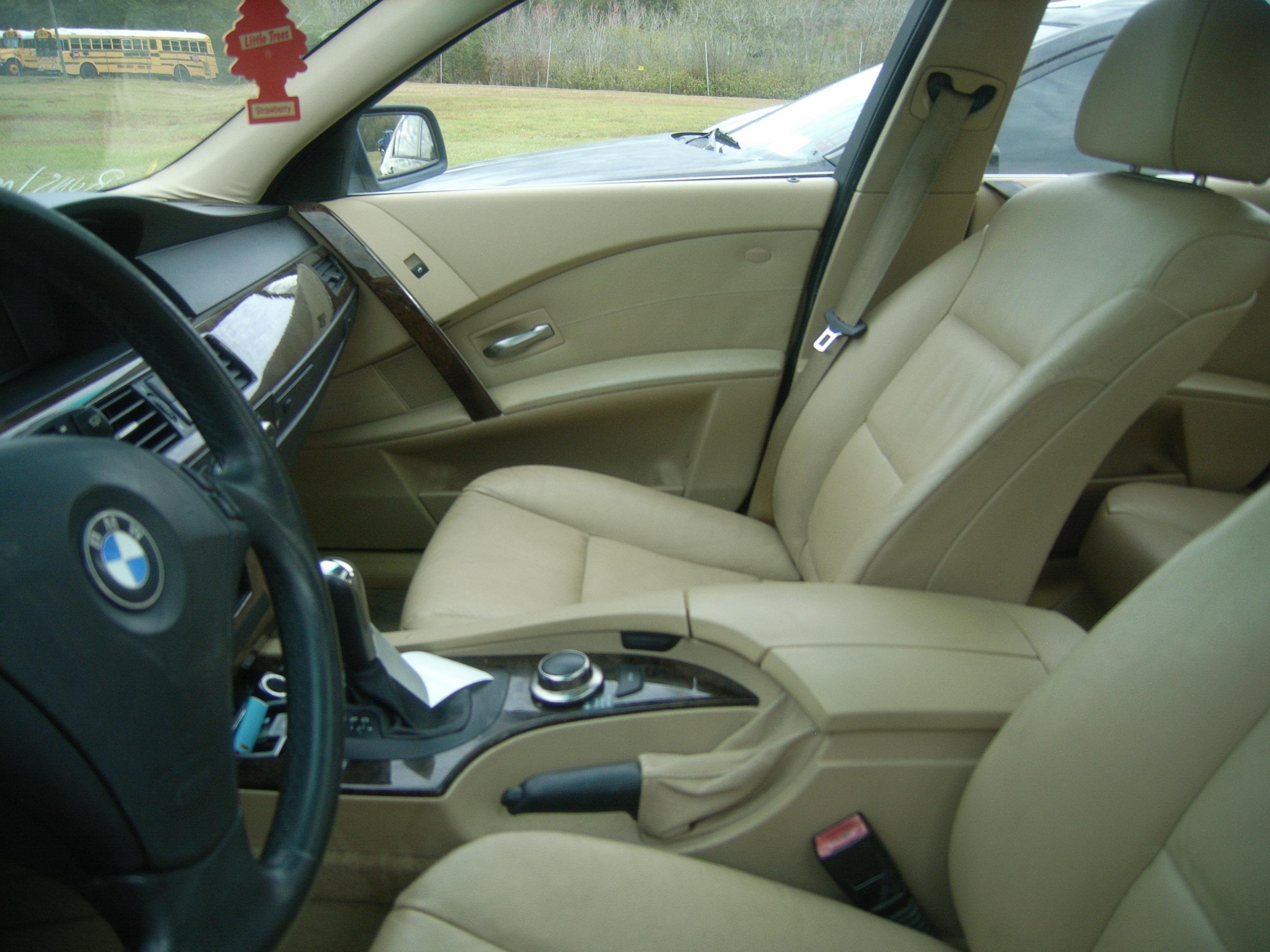 3-07123 (Cars-Sedan 4D)  Seller:Private/Dealer 2006 BMW 530