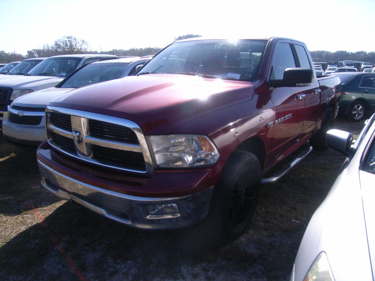3-07132 (Trucks-Pickup 4D)  Seller:Private/Dealer 2011 DODG 1500
