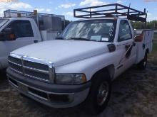 5-08221 (Trucks-Utility 2D)  Seller: Gov-Hillsborough County School 1999 DODG RA