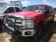5-08229 (Trucks-Pickup 4D)  Seller: Gov-City Of Clearwater 2016 FORD F250SD