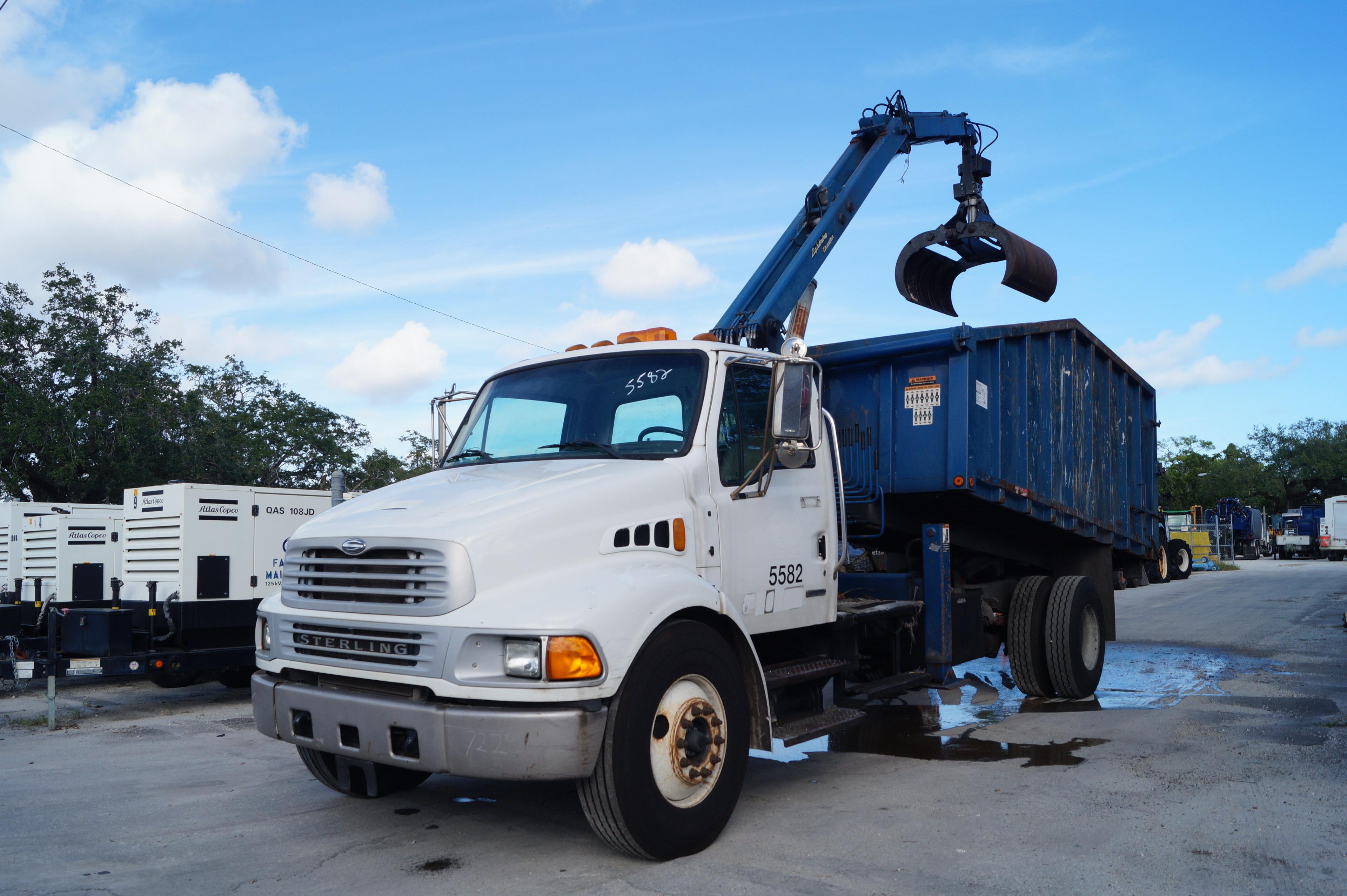 2006  Sterling Acterra S/A Grapple Truck