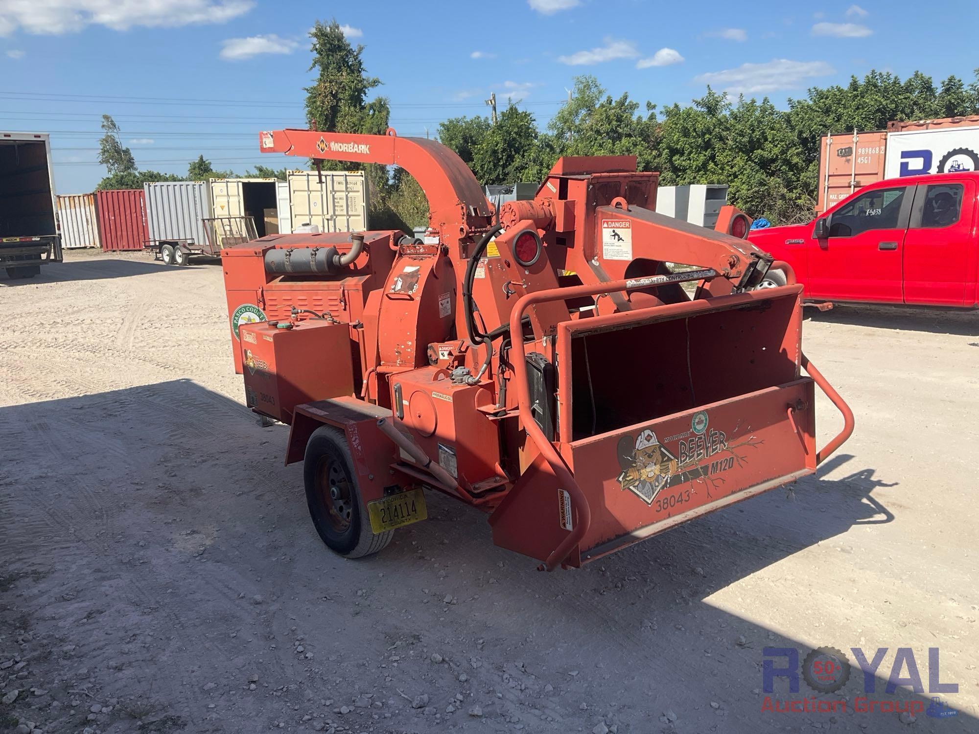 2013 Morbark Beevers M12D 12in Towable Wood Chipper