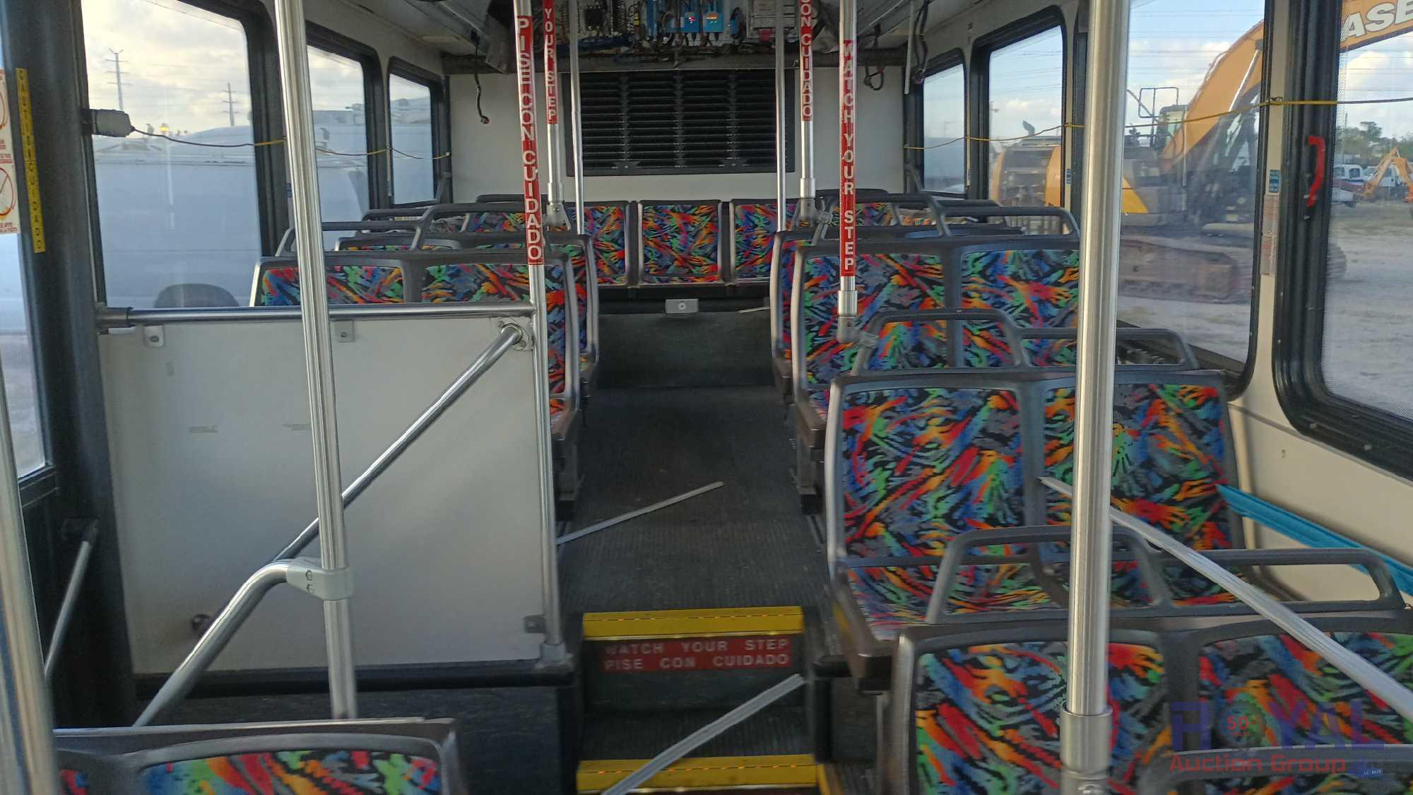 2007 Gillig G30B102N4 Low Floor Passenger Bus